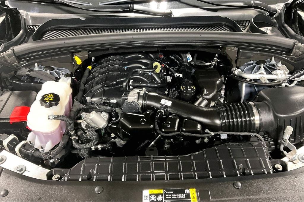 2025 Jeep Grand Cherokee L Limited 4x4