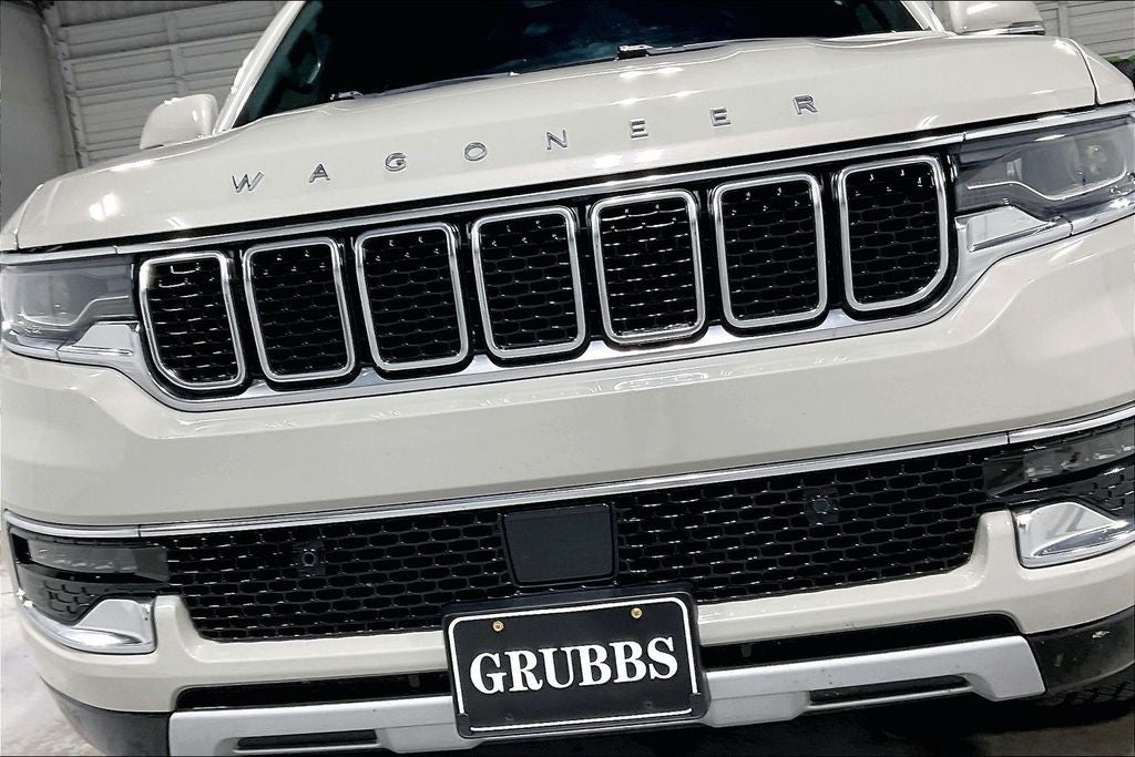2022 Jeep Wagoneer Series II 4x2