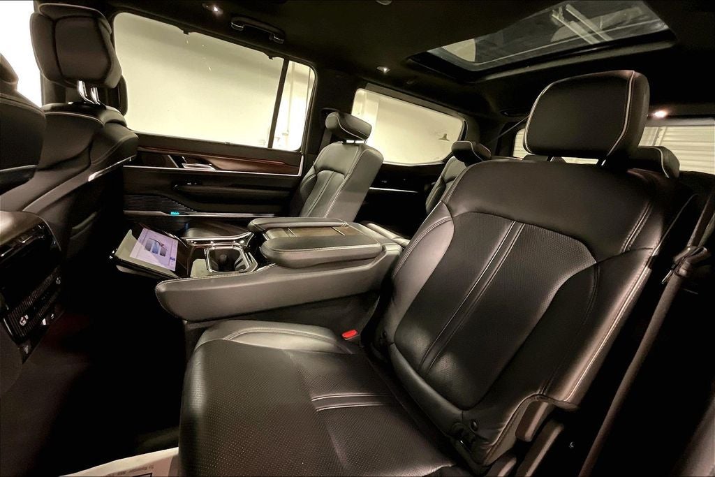 2022 Jeep Grand Wagoneer Series II 4x4
