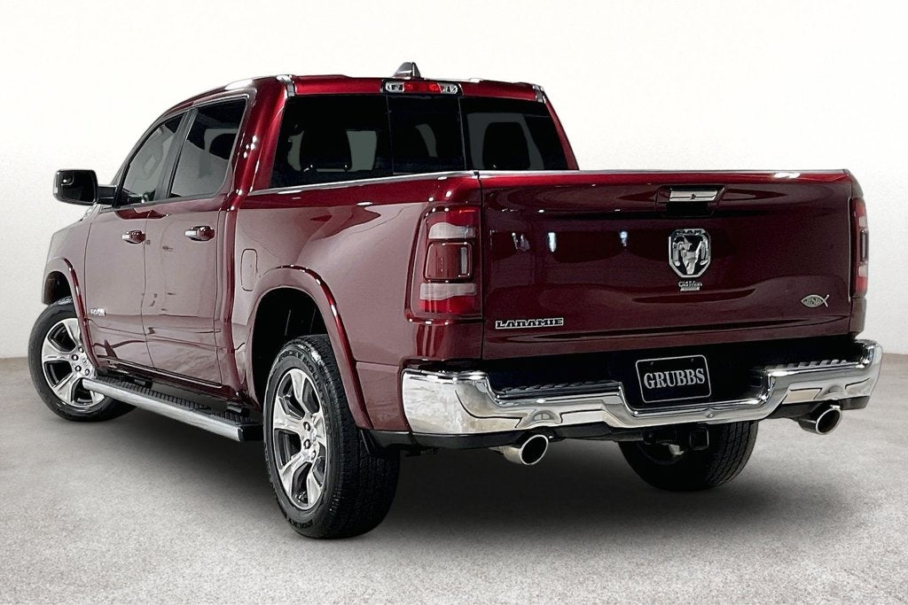 2022 RAM 1500 Laramie Crew Cab 4x2 5'7' Box