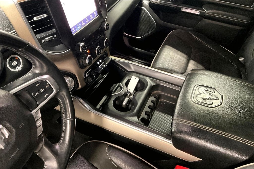 2022 RAM 1500 Laramie Crew Cab 4x2 5'7' Box