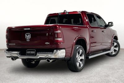 2022 RAM 1500 Laramie Crew Cab 4x2 5'7' Box