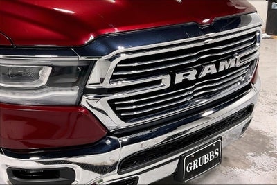 2022 RAM 1500 Laramie Crew Cab 4x2 5'7' Box