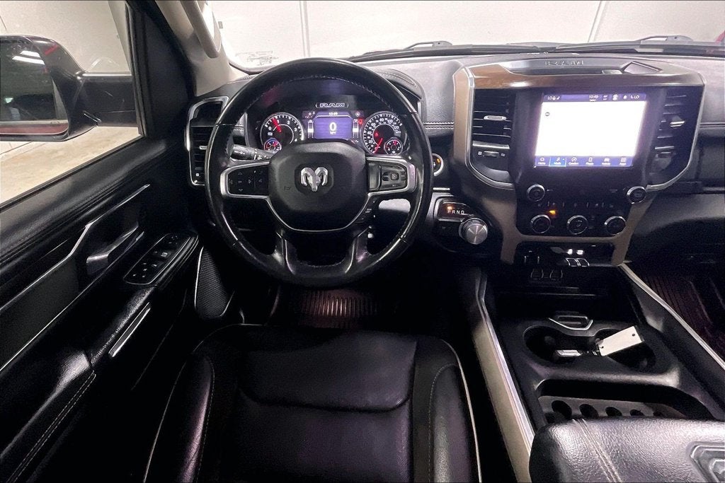 2022 RAM 1500 Laramie Crew Cab 4x2 5'7' Box
