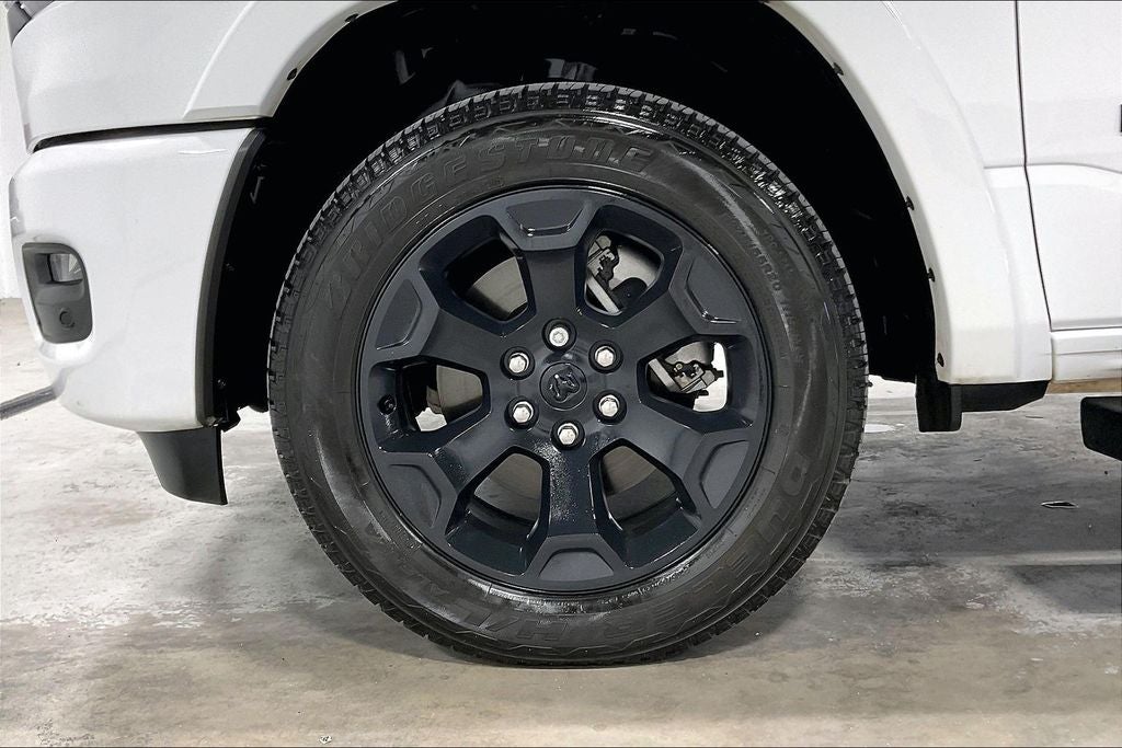 2025 RAM 1500 Lone Star Crew Cab 4x4 5'7' Box
