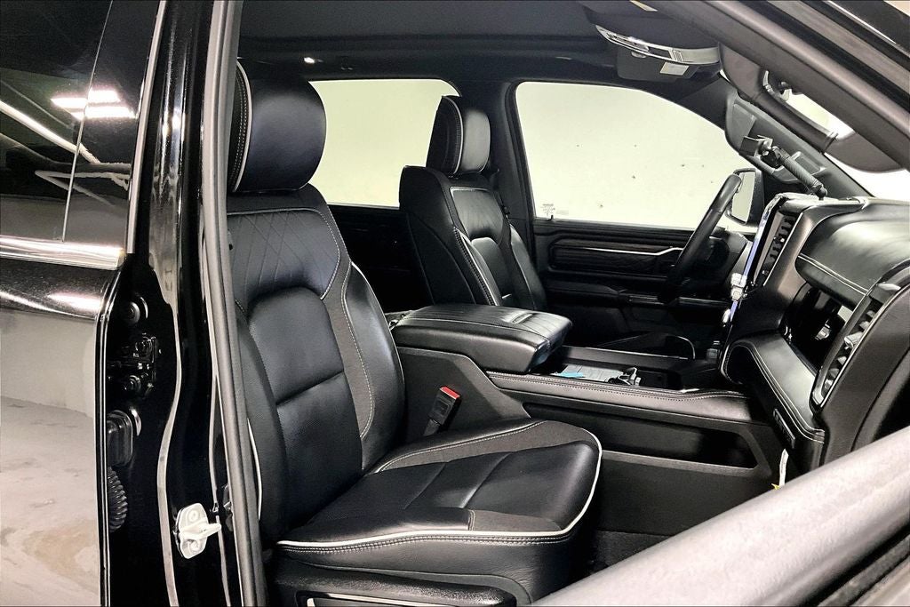 2025 RAM 1500 Limited Crew Cab 4x4 5'7' Box