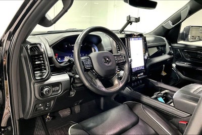 2025 RAM 1500 Limited Crew Cab 4x4 5'7' Box