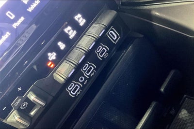 2025 RAM 1500 Limited Crew Cab 4x4 5'7' Box