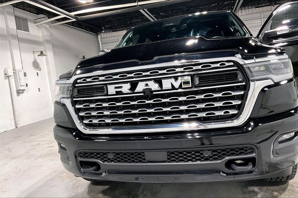 2025 RAM 1500 Limited Crew Cab 4x4 5'7' Box