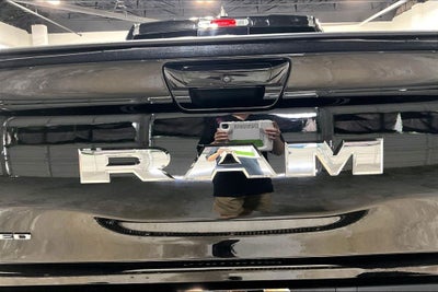 2025 RAM 1500 Limited Crew Cab 4x4 5'7' Box