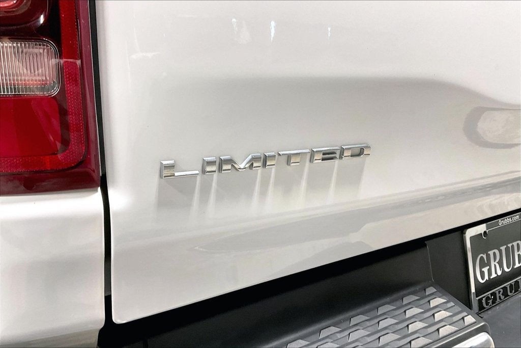 2023 RAM 1500 Limited Crew Cab 4x4 5'7' Box