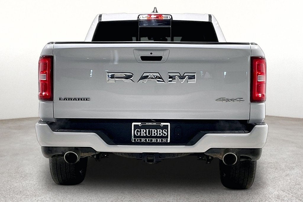 2025 RAM 1500 Laramie Crew Cab 4x4 5'7' Box