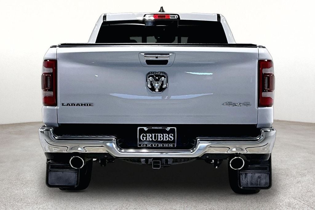 2022 RAM 1500 Laramie Crew Cab 4x4 5'7' Box