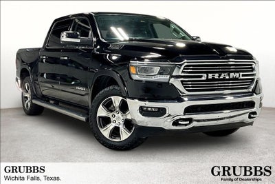 2022 RAM 1500 Laramie Crew Cab 4x4 5'7' Box