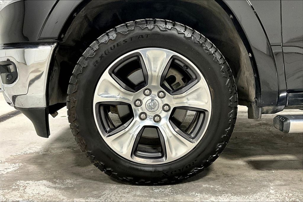 2022 RAM 1500 Laramie Crew Cab 4x4 5'7' Box