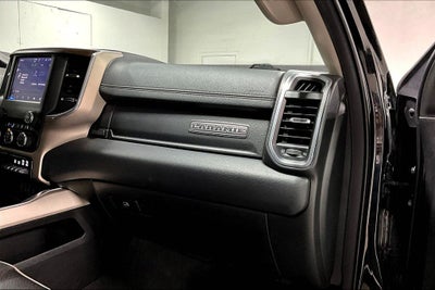 2022 RAM 1500 Laramie Crew Cab 4x4 5'7' Box