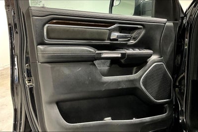 2022 RAM 1500 Laramie Crew Cab 4x4 5'7' Box