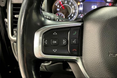 2022 RAM 1500 Laramie Crew Cab 4x4 5'7' Box