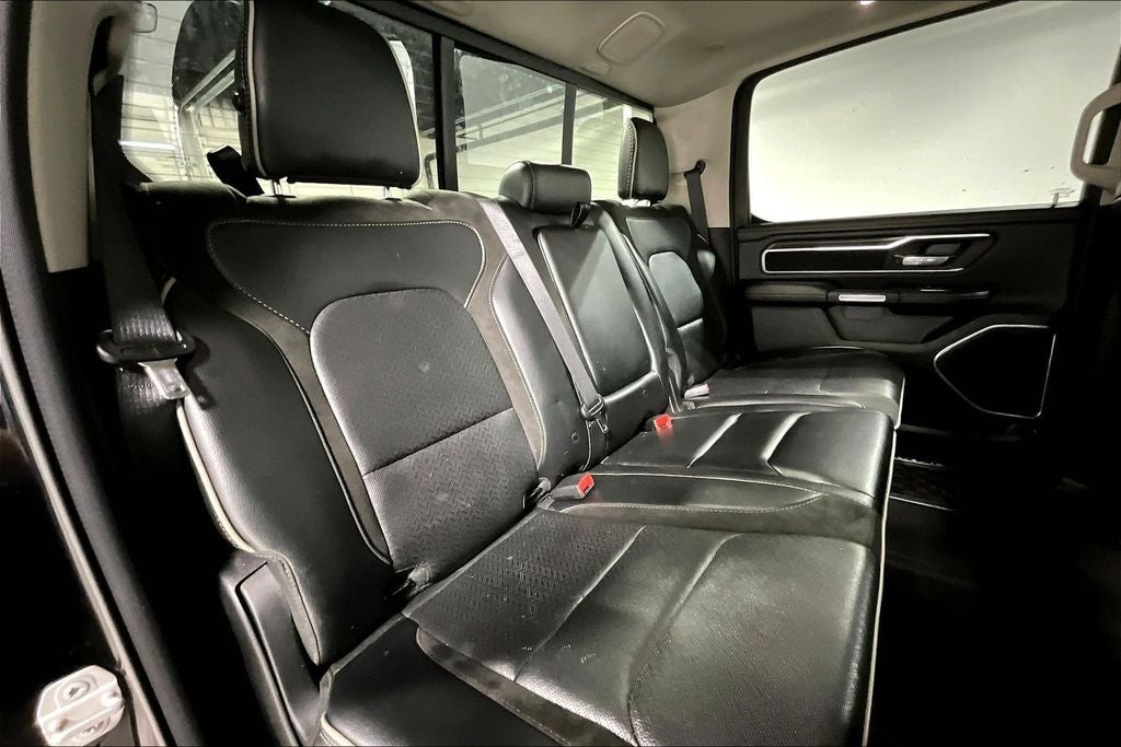 2022 RAM 1500 Laramie Crew Cab 4x4 5'7' Box