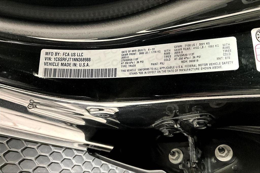 2022 RAM 1500 Laramie Crew Cab 4x4 5'7' Box