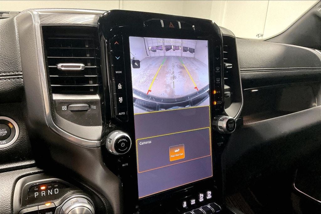 2023 RAM 1500 Laramie Crew Cab 4x4 6'4' Box
