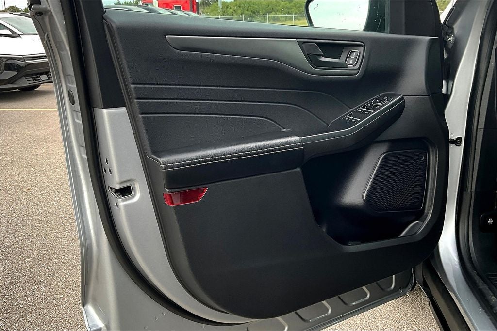 2023 Ford Escape Hybrid Active