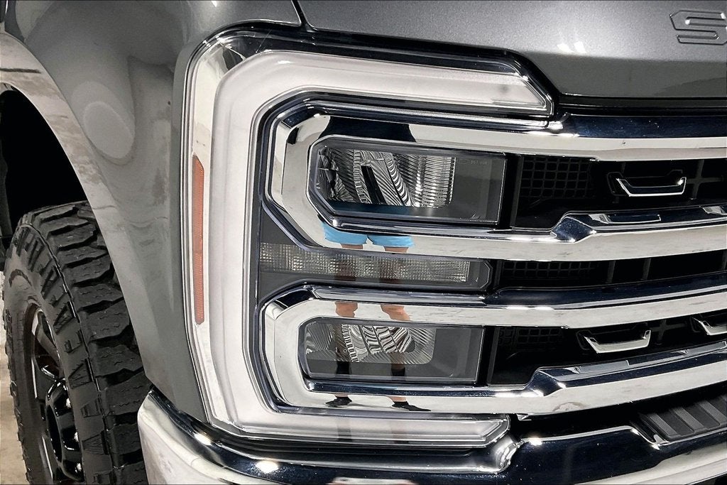 2025 Ford F-250 LARIAT