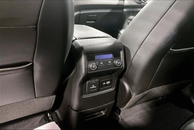 2023 GMC Acadia FWD SLT