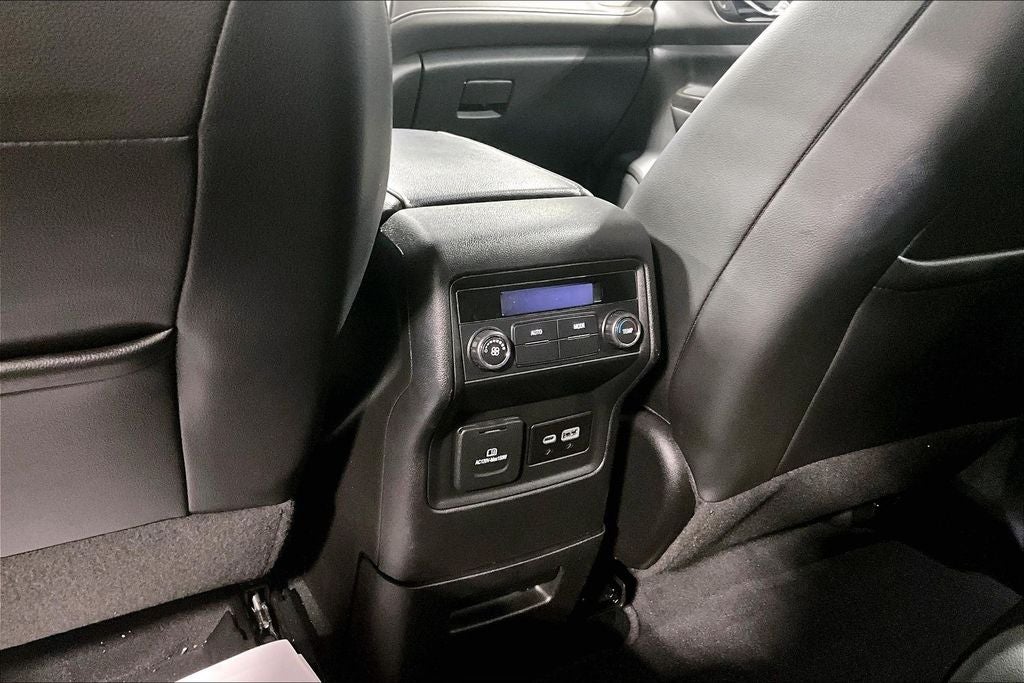 2023 GMC Acadia FWD SLT