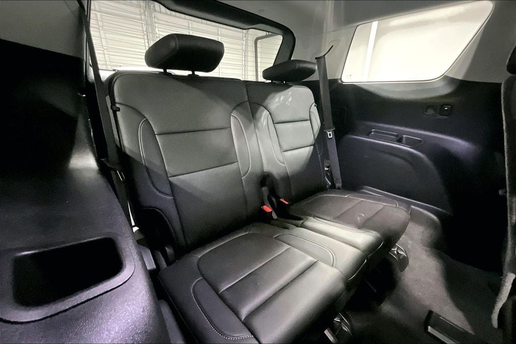 2023 GMC Acadia FWD SLT