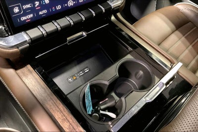 2025 GMC Yukon Denali Ultimate