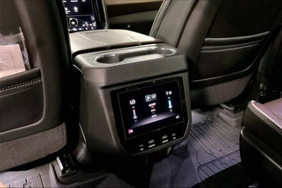 2025 GMC Yukon Denali Ultimate