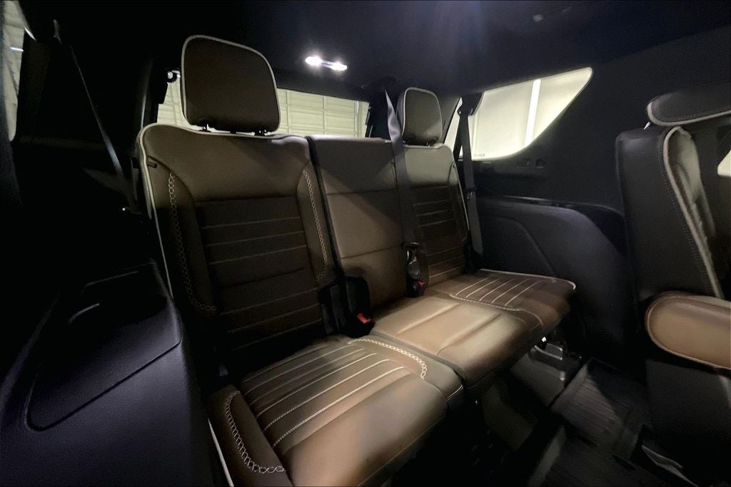 2025 GMC Yukon Denali Ultimate