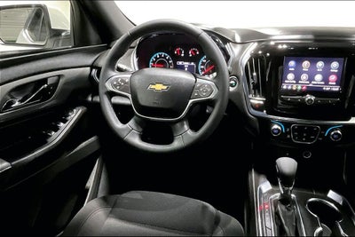 2023 Chevrolet Traverse FWD LT Cloth