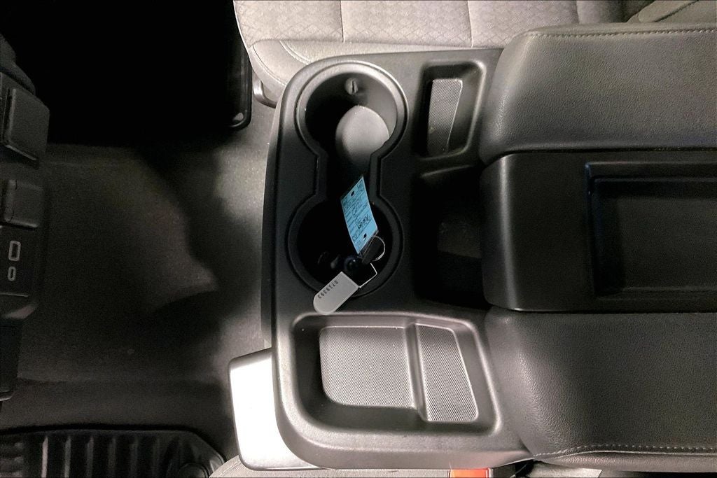 2024 GMC Sierra 1500 4WD Crew Cab Short Box Pro