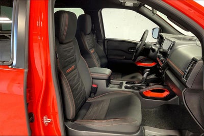2025 Nissan Frontier Crew Cab PRO-4X 4x4