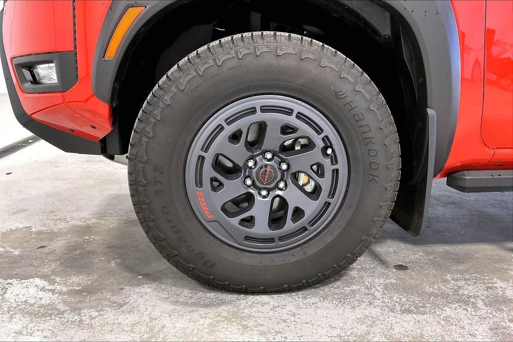 2025 Nissan Frontier Crew Cab PRO-4X 4x4