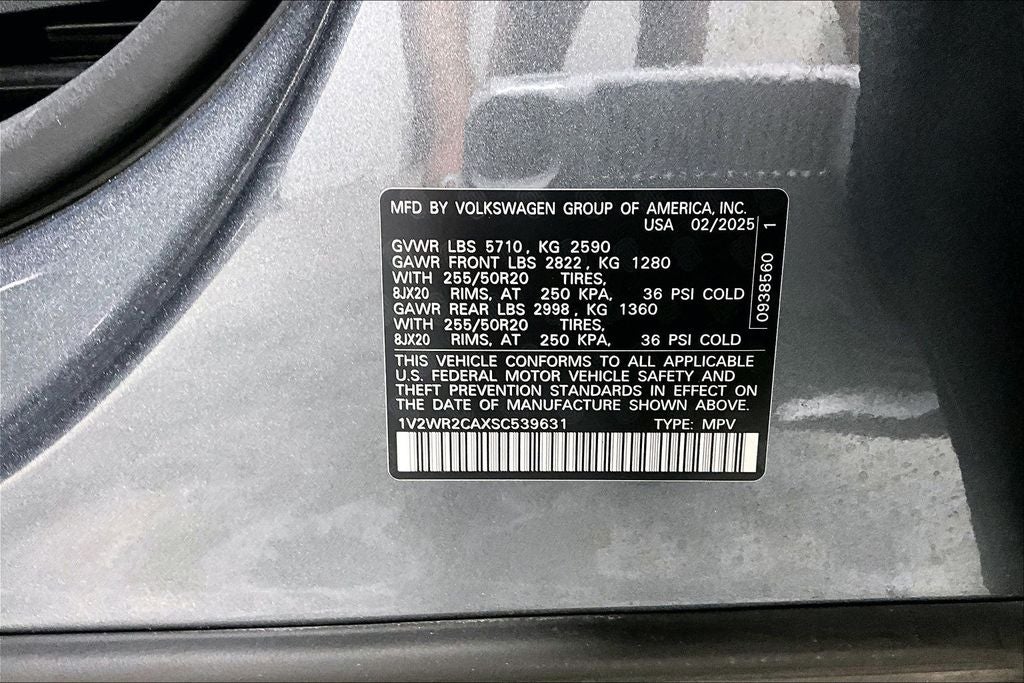 2025 Volkswagen Atlas 2.0T SE w/Technology