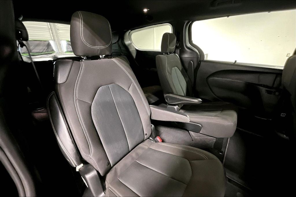 2021 Chrysler Pacifica Touring
