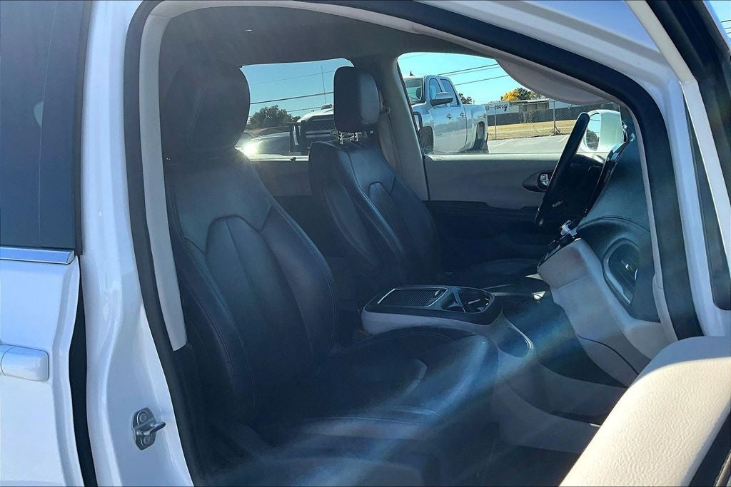 2021 Chrysler Pacifica Touring L AWD