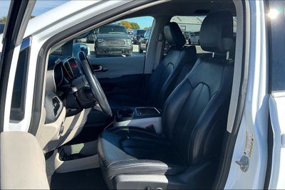 2021 Chrysler Pacifica Touring L AWD