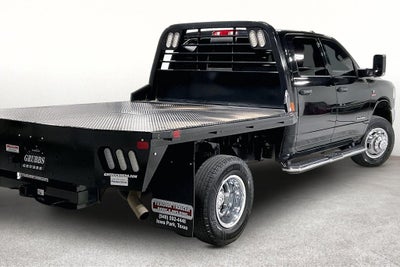 2022 RAM 3500 Tradesman Crew Cab 4x4 8' Box