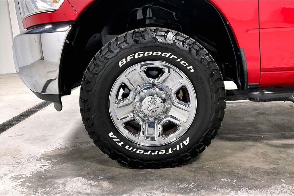 2017 RAM 2500 Tradesman Crew Cab 4x4 6'4' Box
