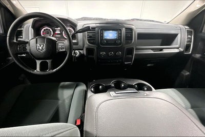 2017 RAM 2500 Tradesman Crew Cab 4x4 6'4' Box
