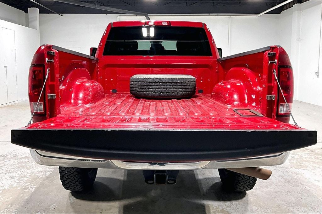 2017 RAM 2500 Tradesman Crew Cab 4x4 6'4' Box