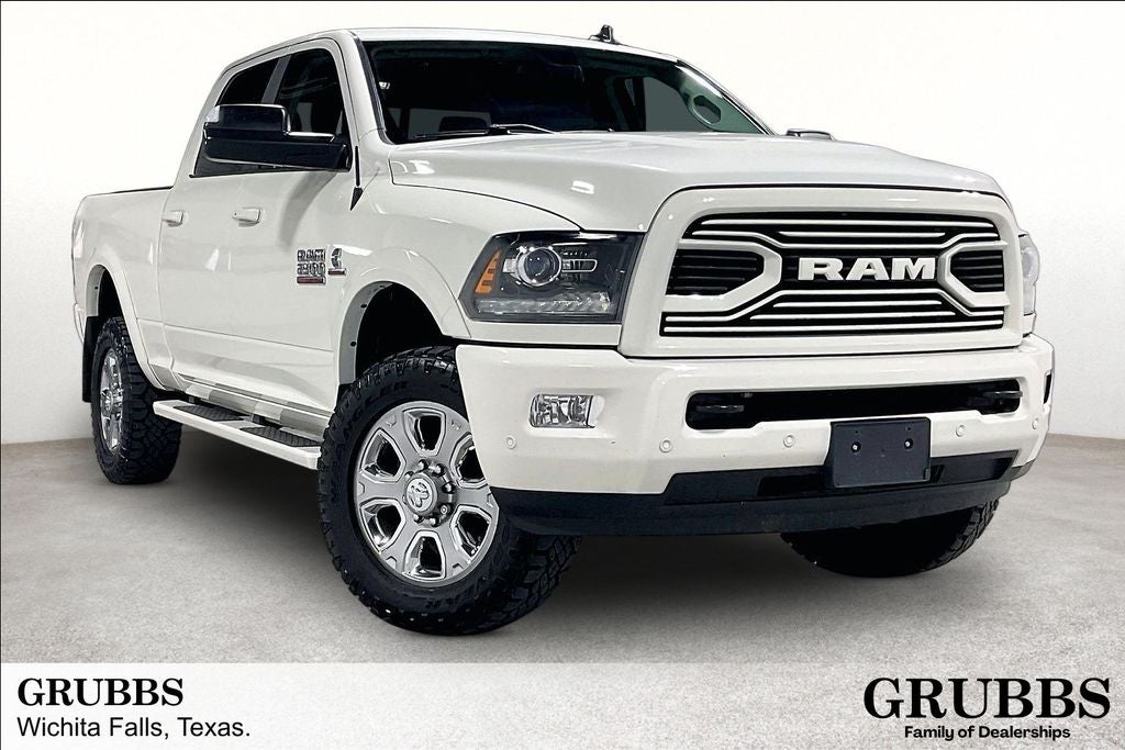 2018 RAM 2500 Laramie Crew Cab 4x4 6'4' Box