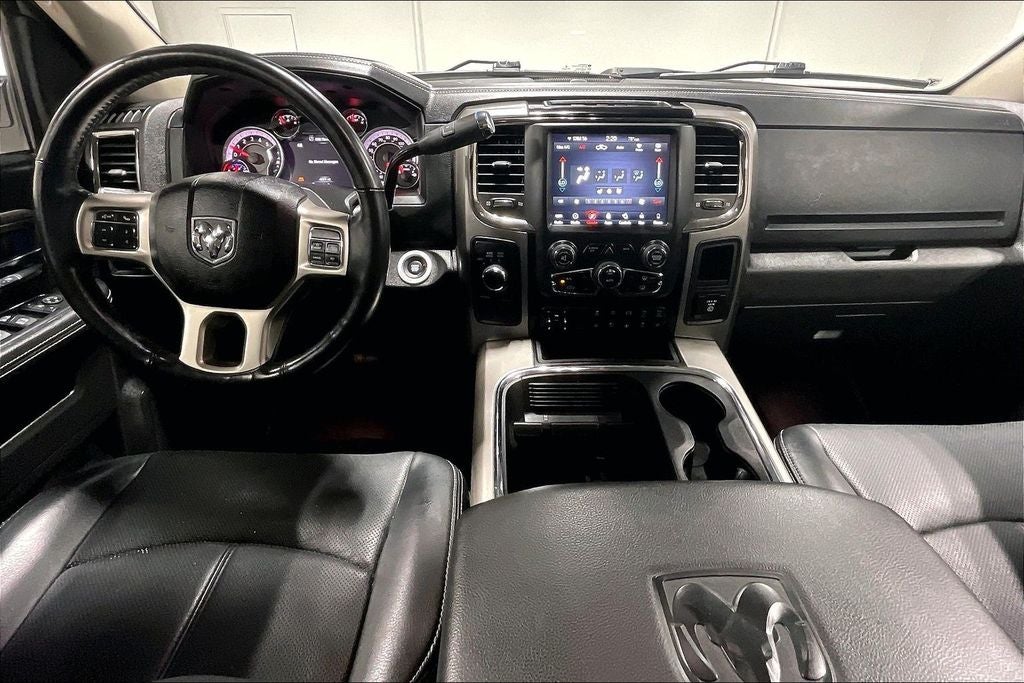 2018 RAM 2500 Laramie Crew Cab 4x4 6'4' Box