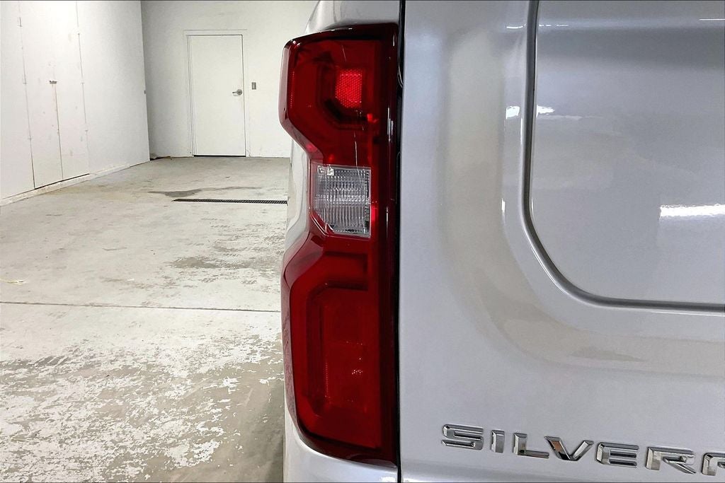 2025 Chevrolet Silverado 1500 4WD Crew Cab Short Bed High Country