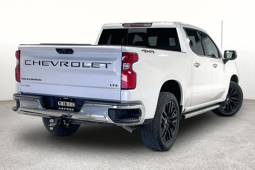 2021 Chevrolet Silverado 1500 4WD Crew Cab Short Bed LTZ