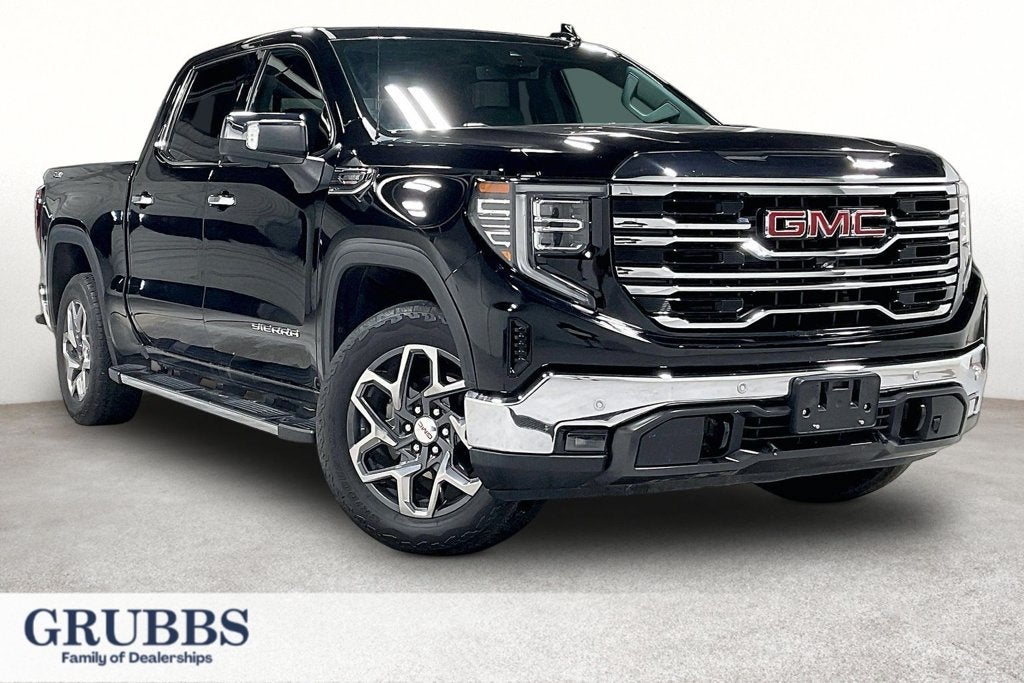 2023 GMC Sierra 1500 4WD Crew Cab Short Box SLT